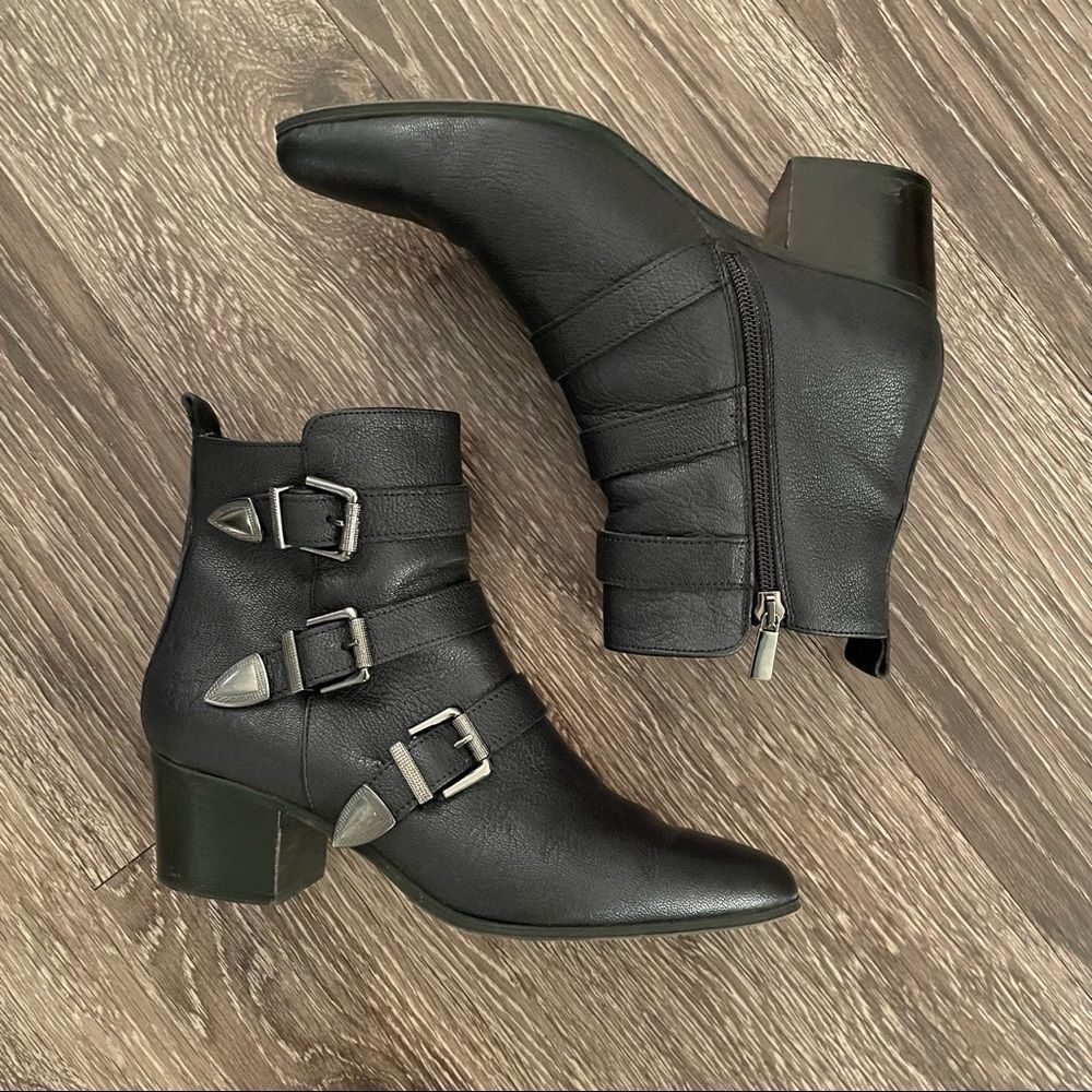 Wilma Firenze leather buckle boots - Picture 6 of 15